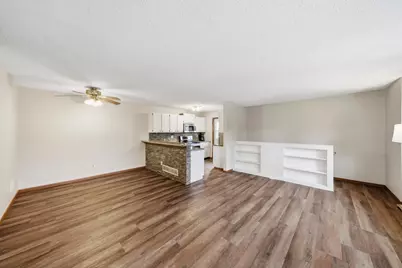 6129 78th Avenue N, Brooklyn Park, MN 55443 - Photo 4