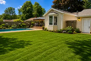 2966 Simpson St, Roseville, MN 55113 - Photo 2