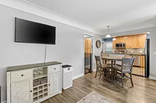 5006 Zenith Ave N, Brooklyn Center, MN 55429 - Photo 8