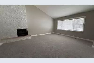 217 Regency Road, Le Sueur, MN 56058 - Photo 8