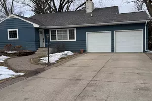 217 Regency Rd, Le Sueur, MN 56058 - Photo 18