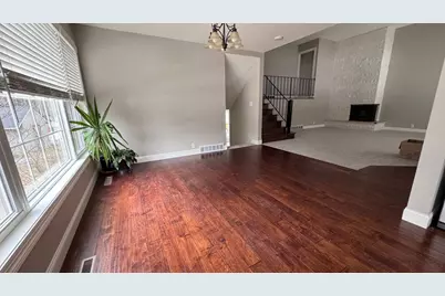 217 Regency Road, Le Sueur, MN 56058 - Photo 6