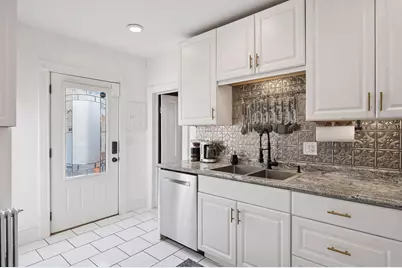 613 Harrison Street NE, Minneapolis, MN 55413 - Photo 10