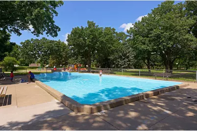 613 Harrison Street NE, Minneapolis, MN 55413 - Photo 44