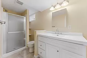 1041 Western Ave N, Saint Paul, MN 55117 - Photo 32