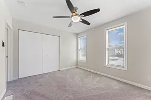 1041 Western Ave N, Saint Paul, MN 55117 - Photo 12