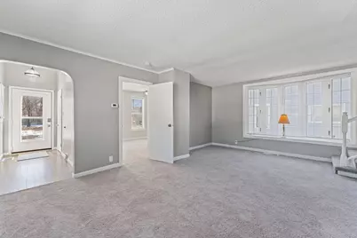 1041 Western Avenue N, Saint Paul, MN 55117 - Photo 6