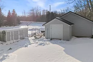 3394 Bunker Rd, Hibbing, MN 55746 - Photo 6