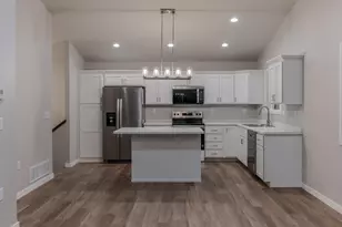 3246 36th Ave S, Moorhead, MN 56560 - Photo 6