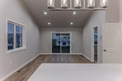 3246 36th Avenue S, Moorhead, MN 56560 - Photo 10