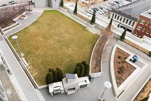 929 Portland Ave, Minneapolis, MN 55404 - Photo 14