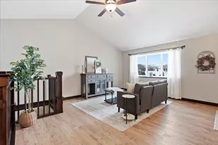 6362 Wilder Ln, Eau Claire, WI 54703 - Photo 2