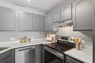 350 Shelard Pkwy, Saint Louis Park, MN 55426 - Photo 16