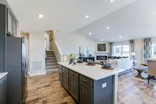 2260 La Tour Dr, Shakopee, MN 55379 - Photo 6