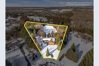 1072 Buck Ridge, Hudson, WI 54016 - Photo 2