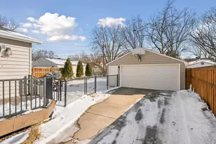3221 Georgia Ave S, Saint Louis Park, MN 55426 - Photo 32