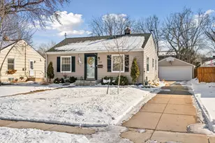 3221 Georgia Ave S, Saint Louis Park, MN 55426 - Photo 1