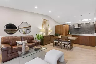 9275 Talus Cir, Eden Prairie, MN 55347 - Photo 12