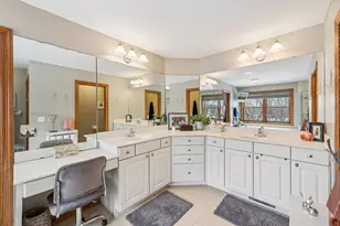 3110 Nathan Ln N, Plymouth, MN 55441 - Photo 36