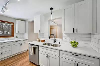 11409 Quinn Street NW, Coon Rapids, MN 55433 - Photo 4