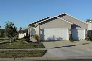 4797 Clock Tower Ln S, Fargo, ND 58104 - Photo 2