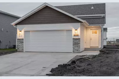 3234 36th Avenue S, Moorhead, MN 56560 - Photo 1