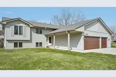 4467 Lynx Court, Eagan, MN 55123 - Photo 4