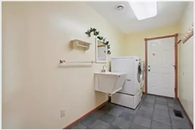 988 County Road T, Hammond, WI 54015 - Photo 8