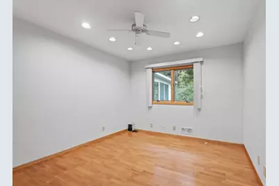 2033 Virginia Avenue S, Saint Louis Park, MN 55426 - Photo 16