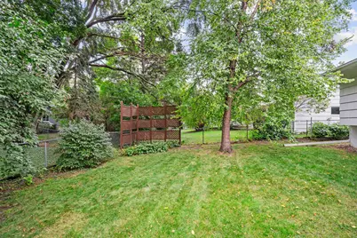 2033 Virginia Avenue S, Saint Louis Park, MN 55426 - Photo 28