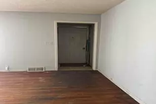 212 Thayer Ave, Mankato, MN 56001 - Photo 4