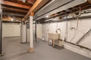 38 Winona St W, Saint Paul, MN 55107 - Photo 14