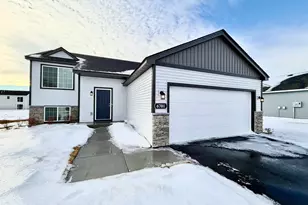 6701 Granby St, North Branch, MN 55056 - Photo 1