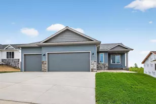 6246 Cody Pl NW, Rochester, MN 55901 - Photo 2