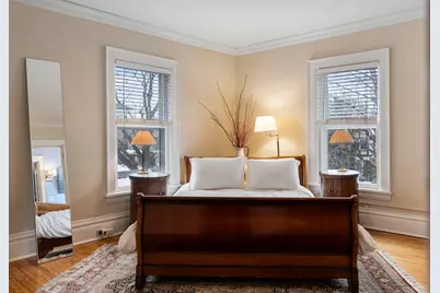 2017 Girard Avenue S, Minneapolis, MN 55405 - Photo 44