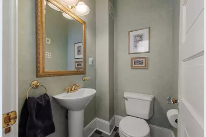 2017 Girard Avenue S, Minneapolis, MN 55405 - Photo 38