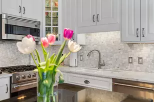 2017 Girard Ave S, Minneapolis, MN 55405 - Photo 24