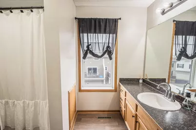 11316 Fergus Street NE #E, Blaine, MN 55449 - Photo 20