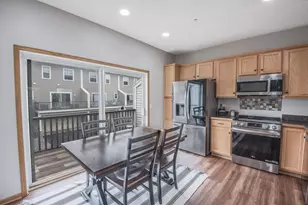 11316 Fergus St NE, Blaine, MN 55449 - Photo 8