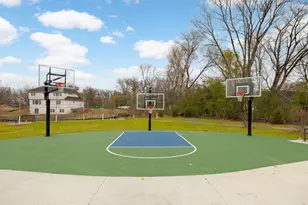 2164 Eustis St, Roseville, MN 55113 - Photo 46