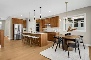 2164 Eustis St, Roseville, MN 55113 - Photo 10