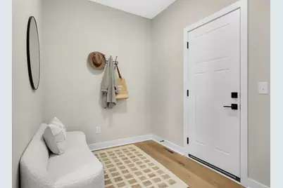 2164 Eustis Street, Roseville, MN 55113 - Photo 18