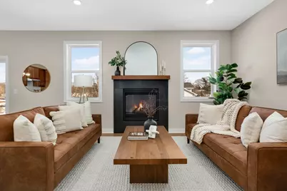 2164 Eustis Street, Roseville, MN 55113 - Photo 6