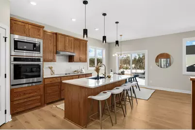 2164 Eustis Street, Roseville, MN 55113 - Photo 12