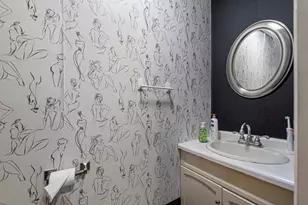 118 1st St SW, Faribault, MN 55021 - Photo 16