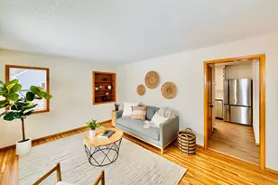 9052 Jackson Ave, Circle Pines, MN 55014 - Photo 4