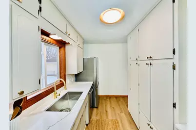 9052 Jackson Avenue, Circle Pines, MN 55014 - Photo 8