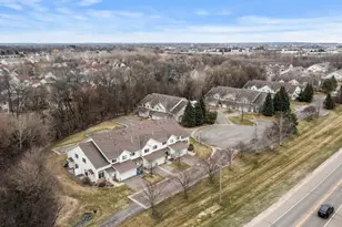 20504 Erin Ct, Farmington, MN 55024 - Photo 2