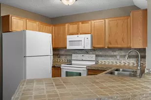 20504 Erin Ct, Farmington, MN 55024 - Photo 16