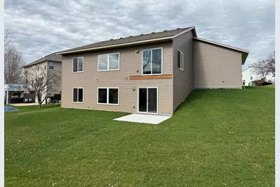 2804 Oak Lawn Drive, Northfield, MN 55057 - Photo 4